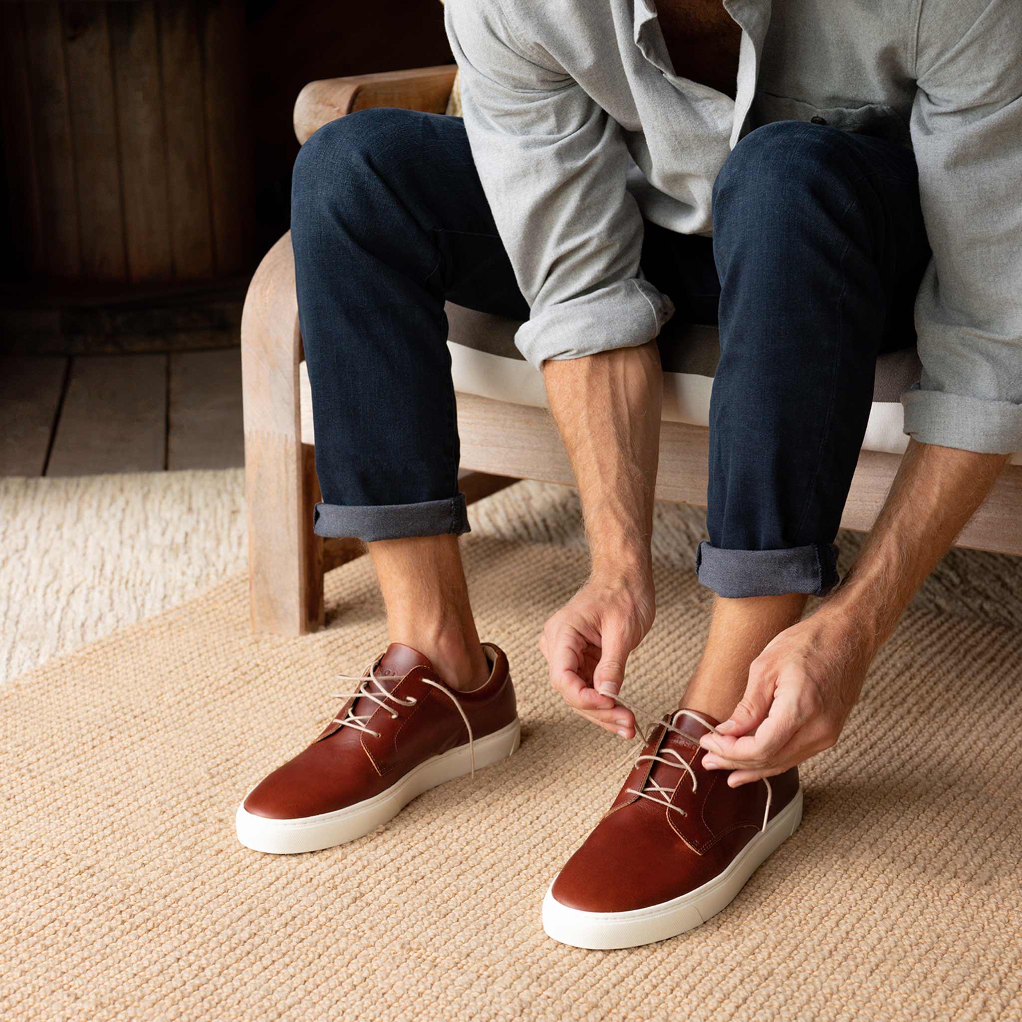 Nisolo - Everyday Low Top Sneaker