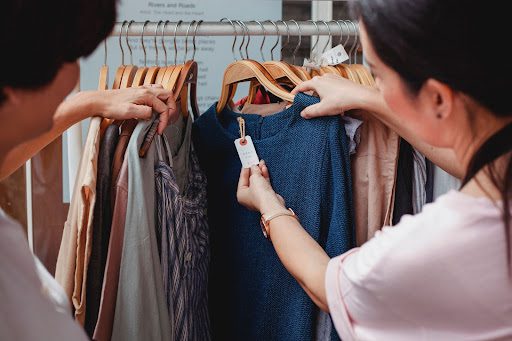 Eco-Stylist: Cultivating a Community of Brands You Can Trust